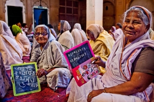 A New Life For Indian Widows, Xavier Zimbardo_18